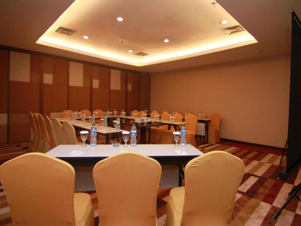 Hotel Falatehan ג'קרטה מראה חיצוני תמונה