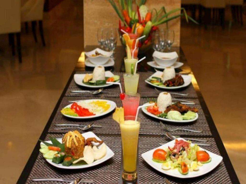 Hotel Falatehan ג'קרטה מראה חיצוני תמונה