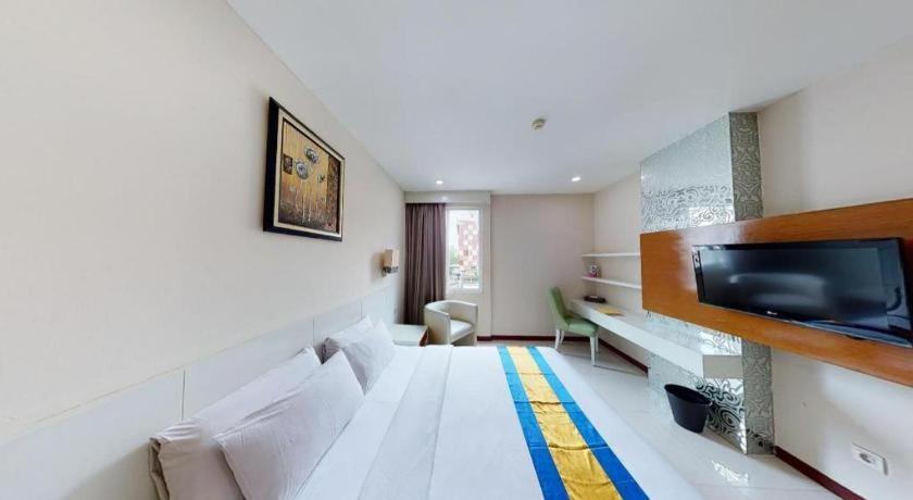 Hotel Falatehan ג'קרטה מראה חיצוני תמונה